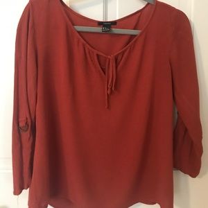 Women's Top